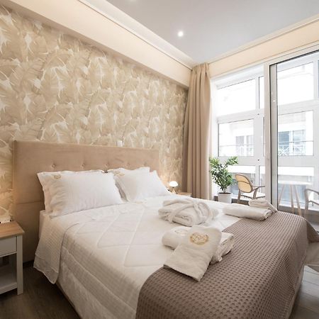 Rob Venture Suites At The Central Of Athens City Екстериор снимка