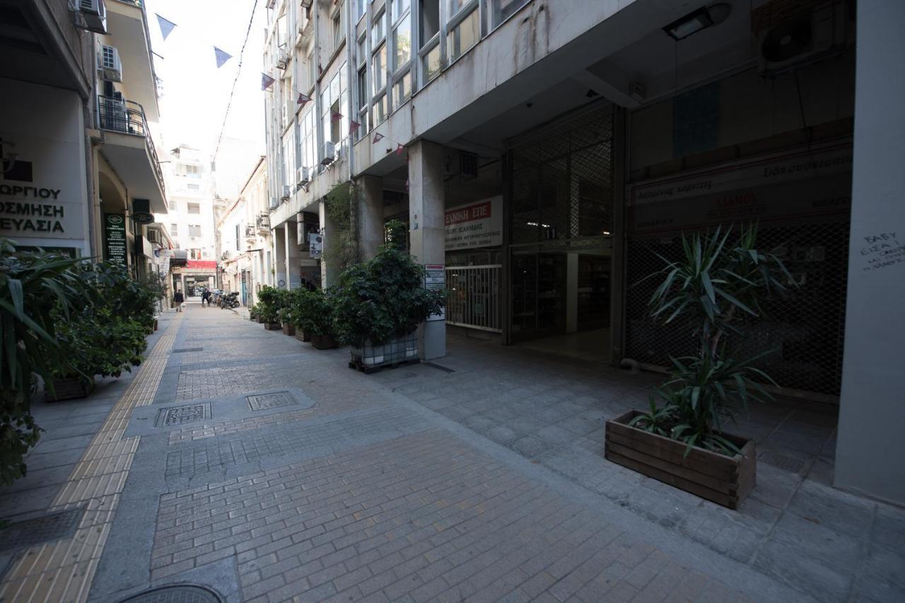 Rob Venture Suites At The Central Of Athens City Екстериор снимка