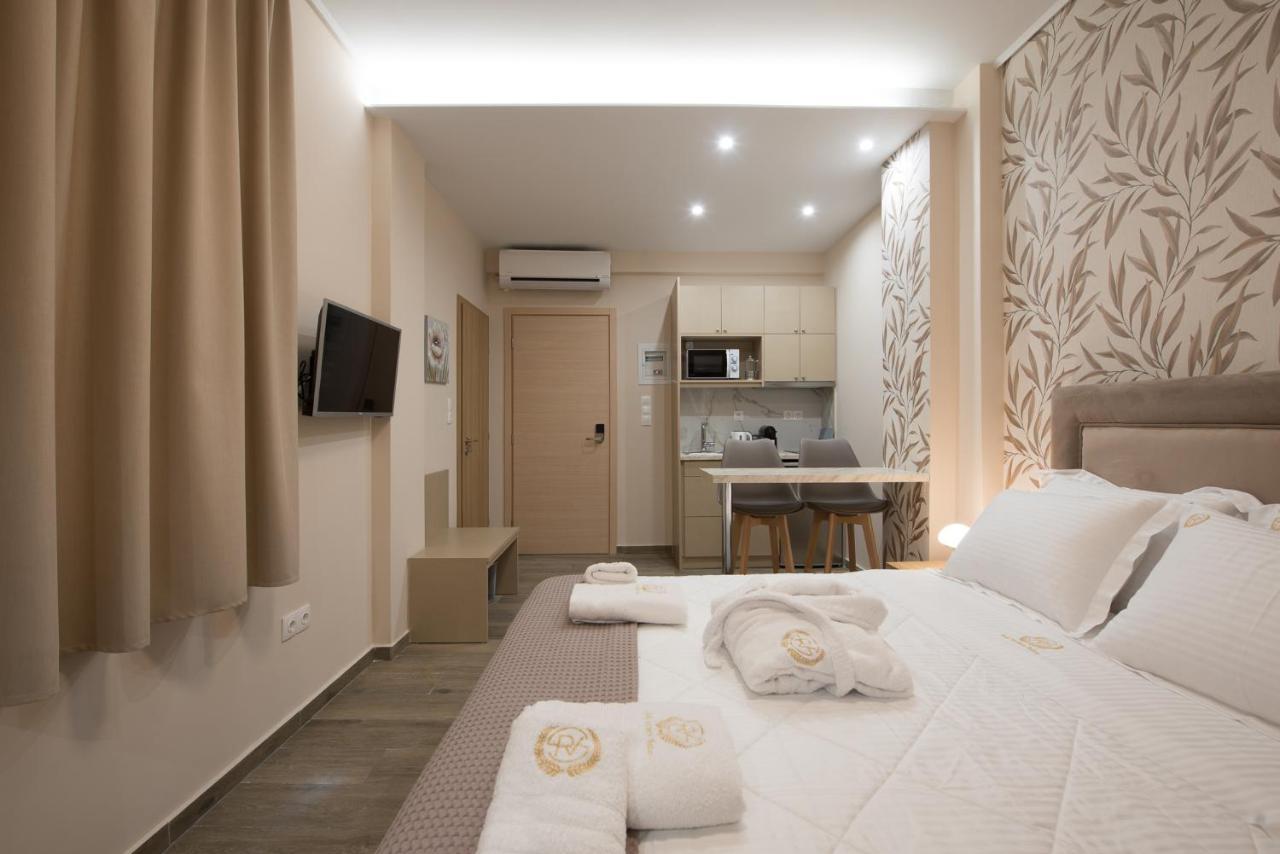 Rob Venture Suites At The Central Of Athens City Екстериор снимка
