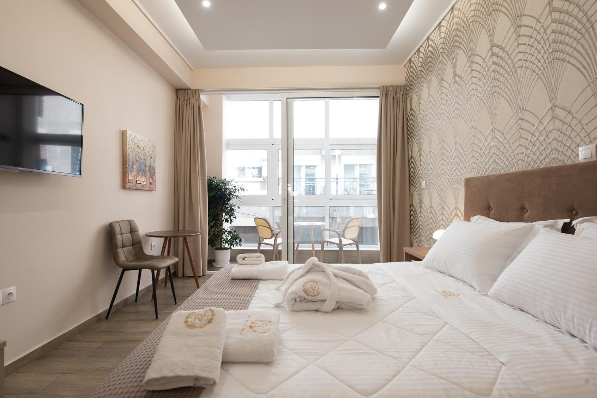 Rob Venture Suites At The Central Of Athens City Екстериор снимка