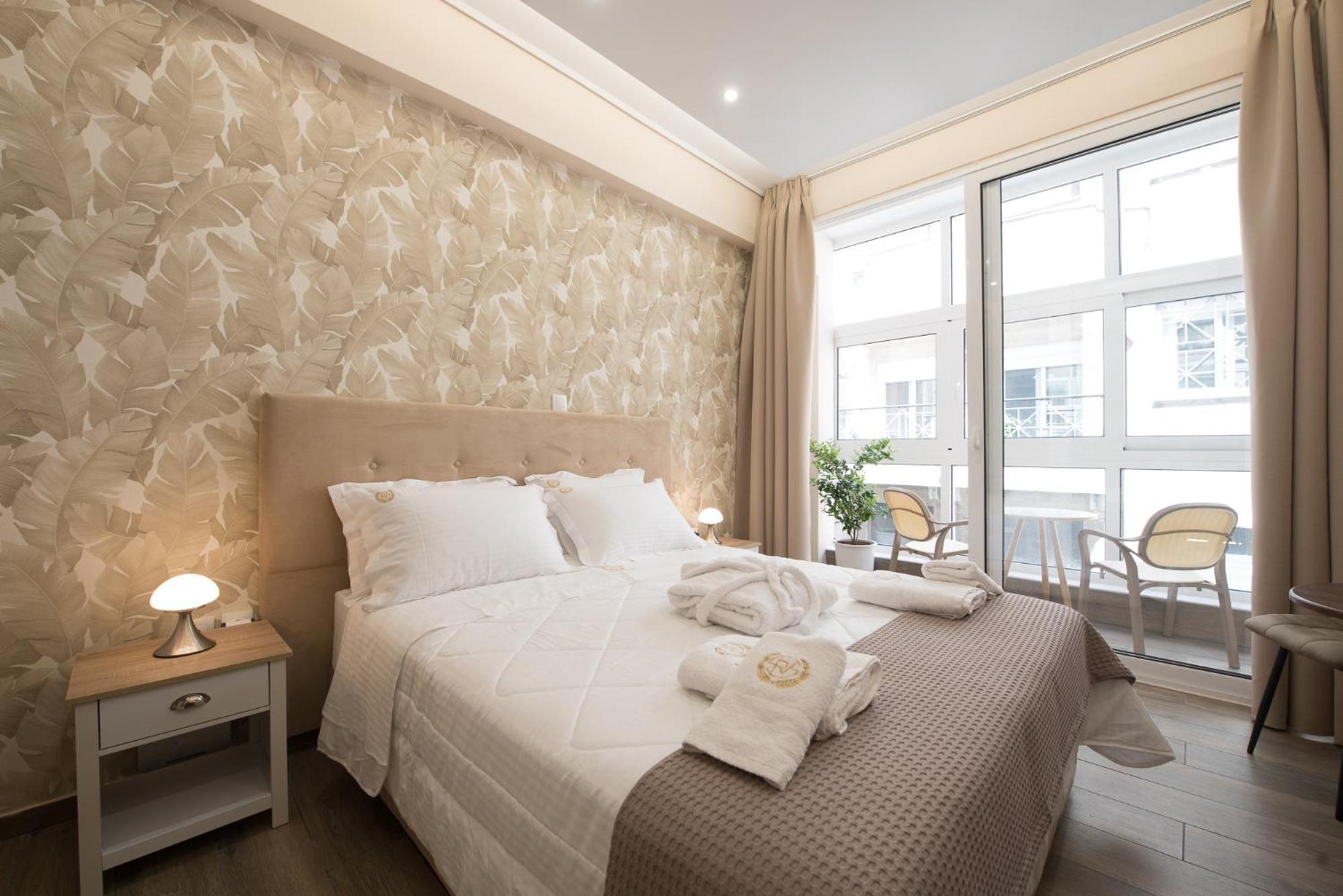 Rob Venture Suites At The Central Of Athens City Екстериор снимка
