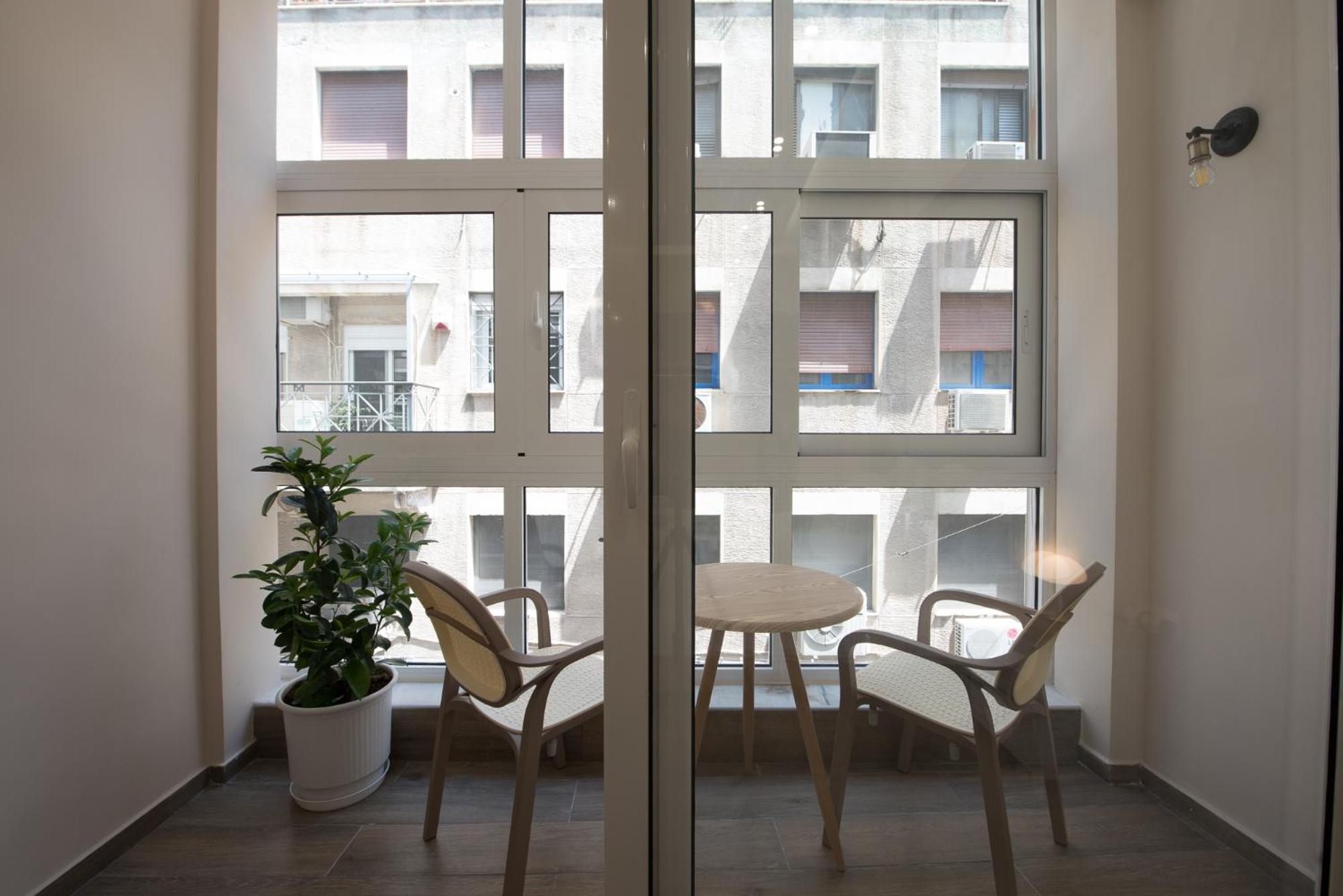 Rob Venture Suites At The Central Of Athens City Екстериор снимка