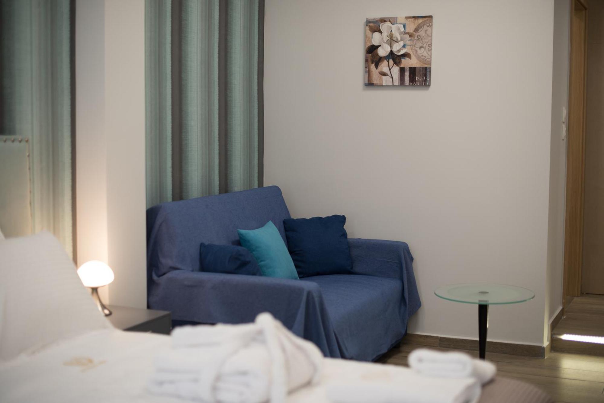 Rob Venture Suites At The Central Of Athens City Екстериор снимка