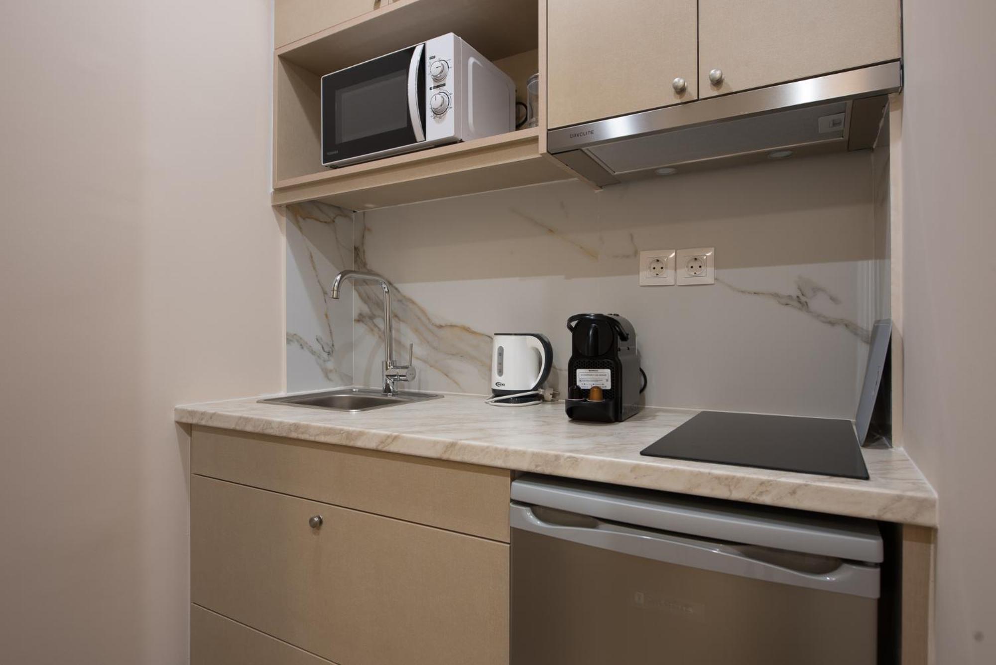 Rob Venture Suites At The Central Of Athens City Стая снимка