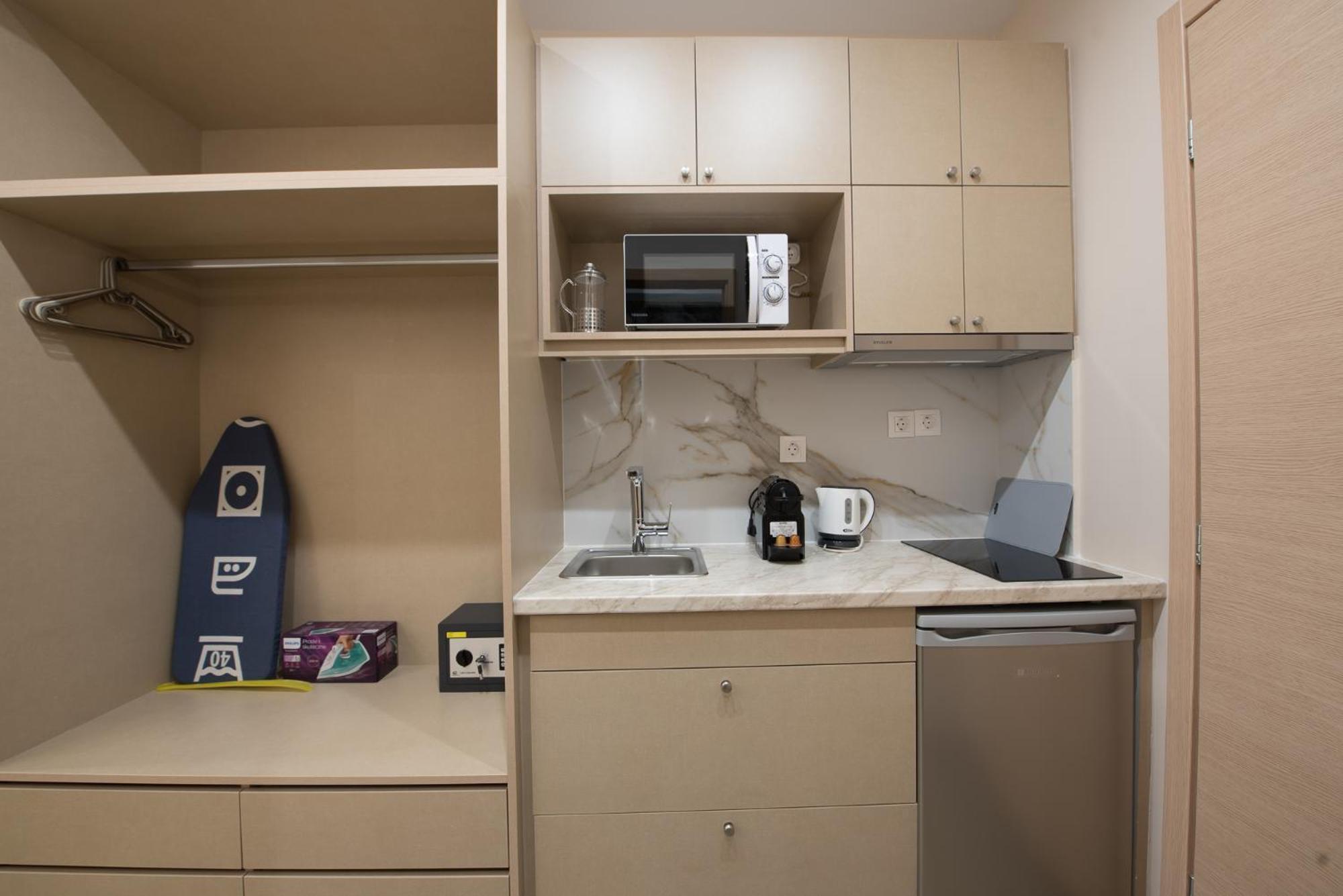 Rob Venture Suites At The Central Of Athens City Стая снимка