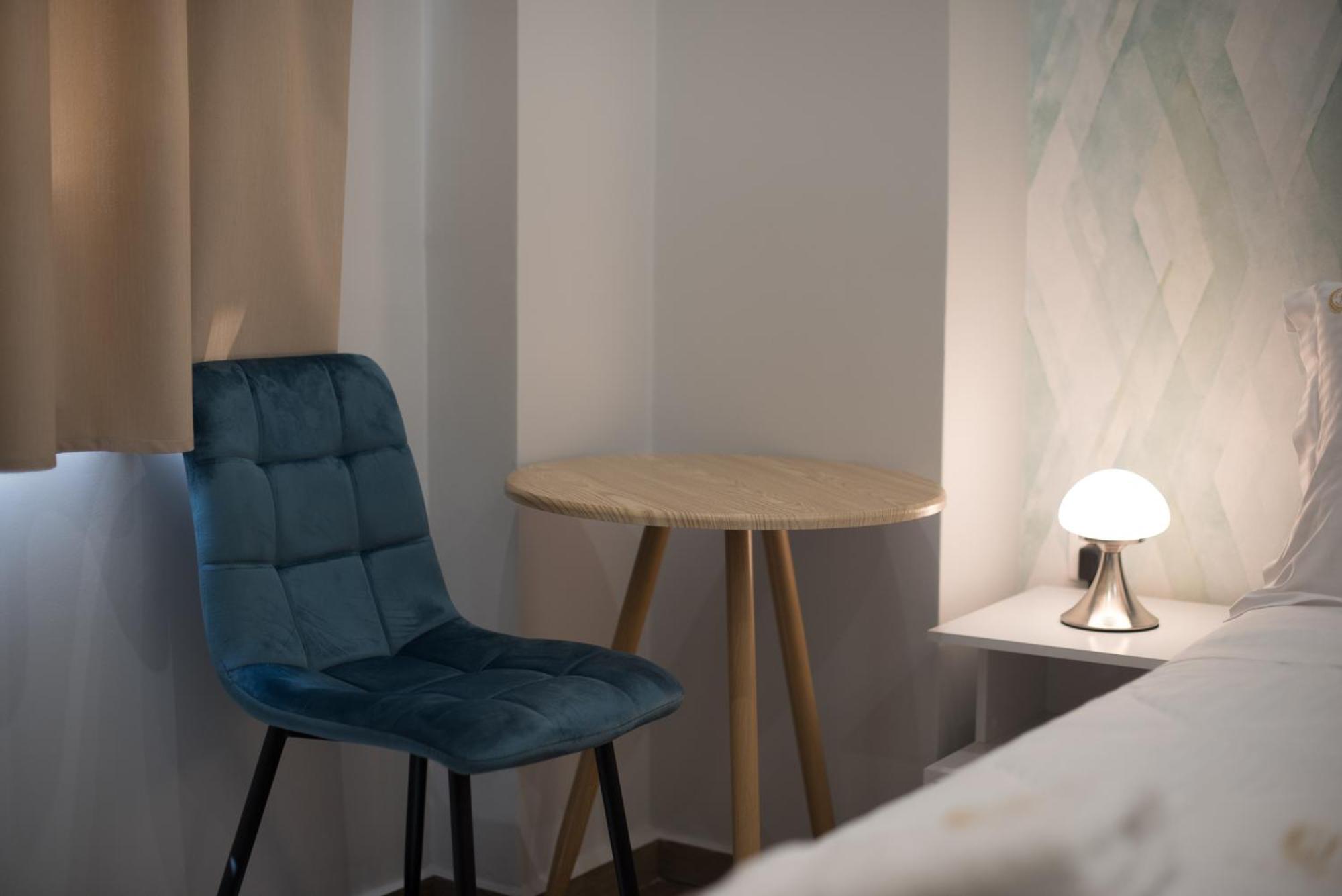 Rob Venture Suites At The Central Of Athens City Стая снимка